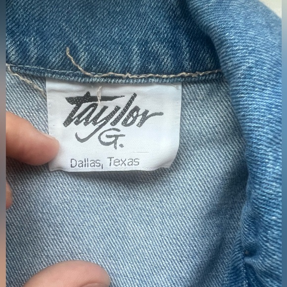 TAYLOR G red plaid denim vest - Picture 3 of 4